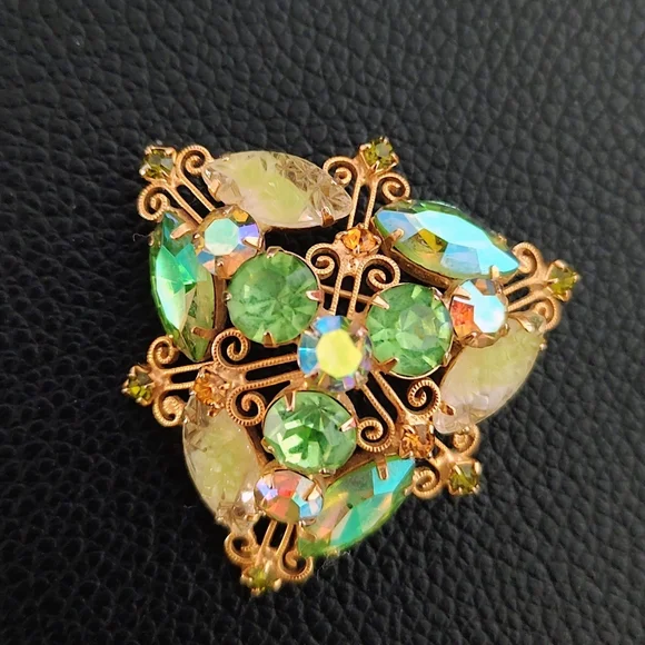 Juliana Green, Ab And Gold Tri-dome Brooch - Picture 1 of 3